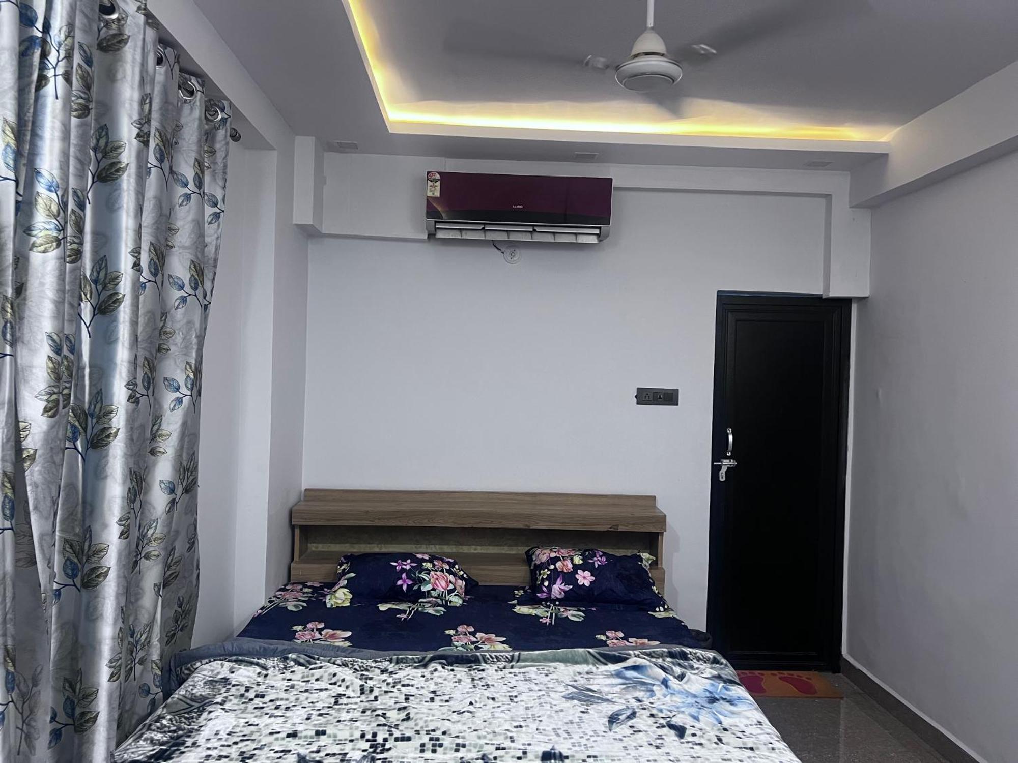 J K Apartment Allāhābād Junction Exterior foto